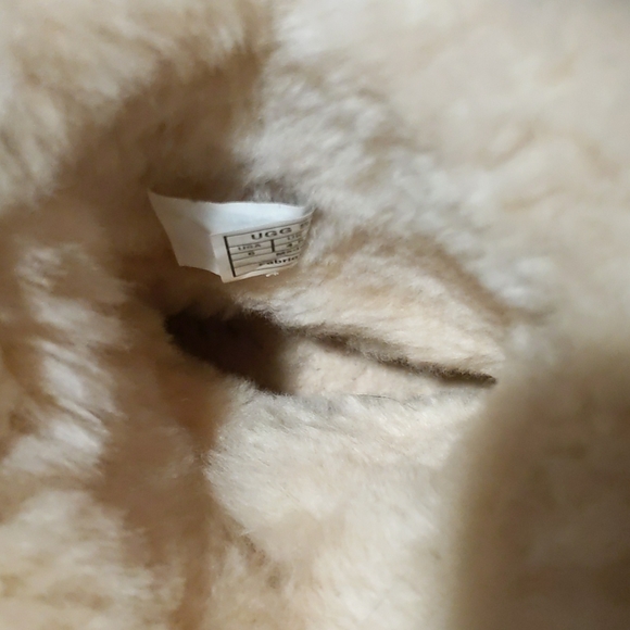 UGG Bailey button boots - Picture 5 of 6